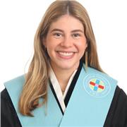 Profesora titulada en el Grado en Educación Primaria con mención en lengua inglesa y DECA (título para impartir clases de religión